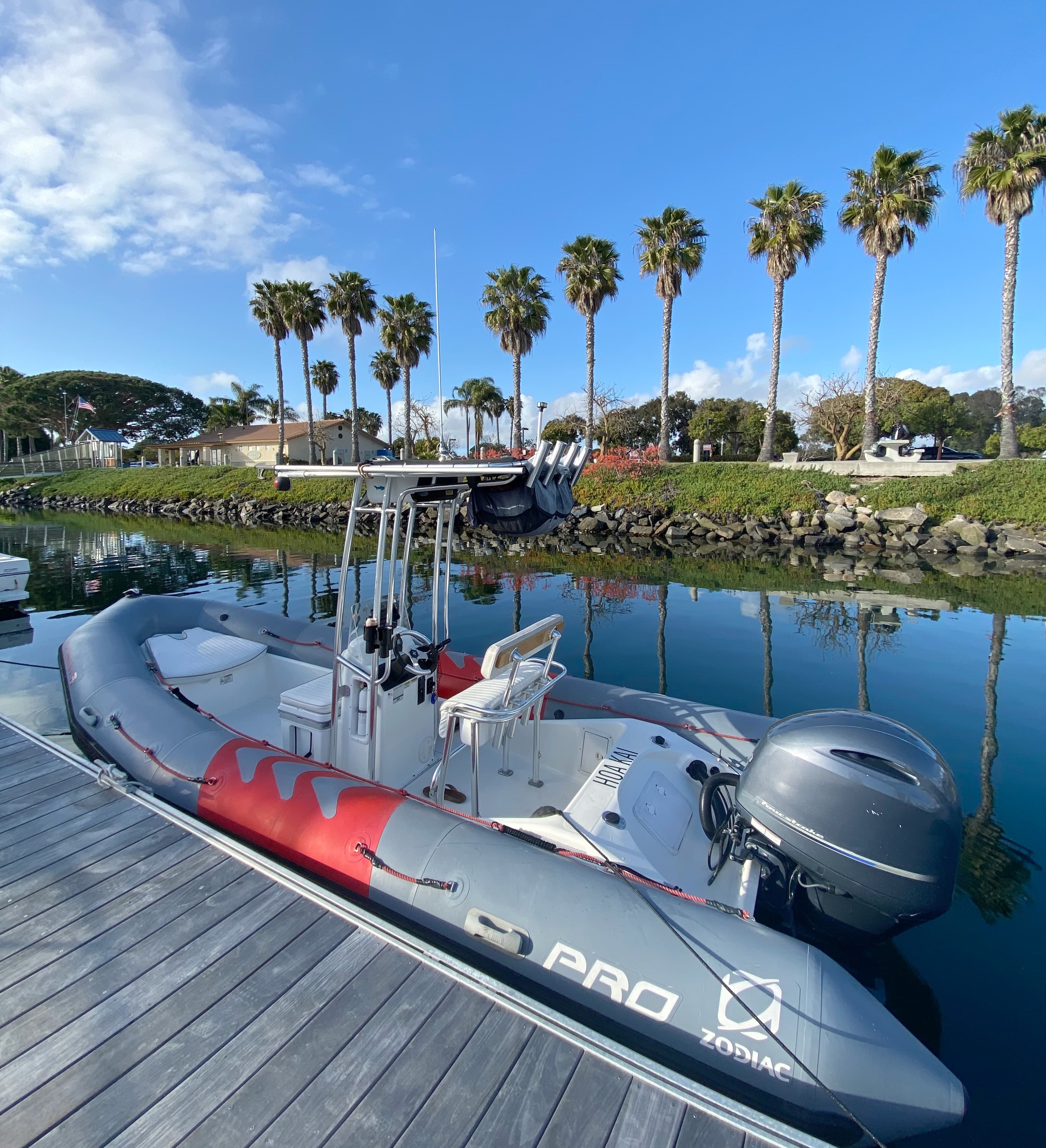 Hoa Kai · Zodiac Pro 650